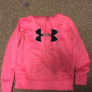 Under armour pink sweatshirt